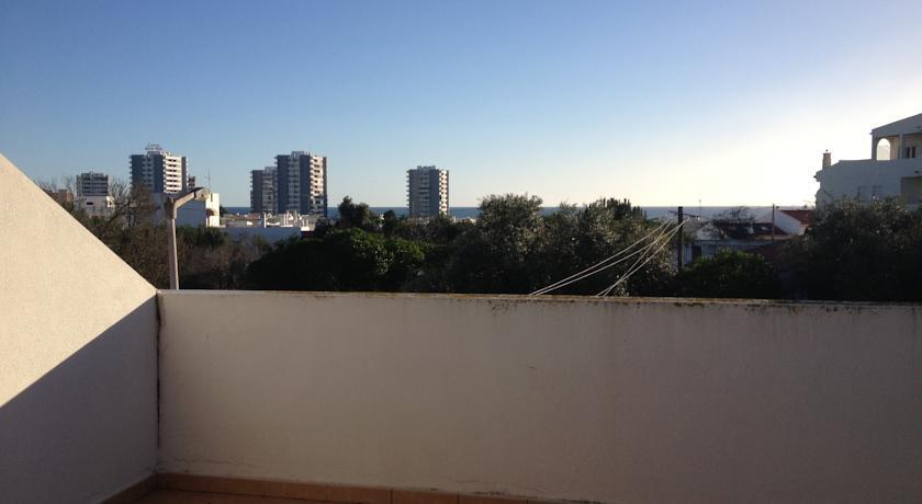 - Center And Apartment *